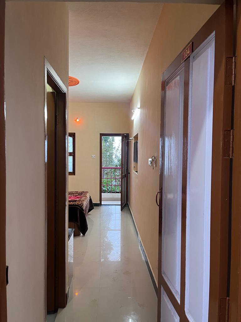 Cottage corridor